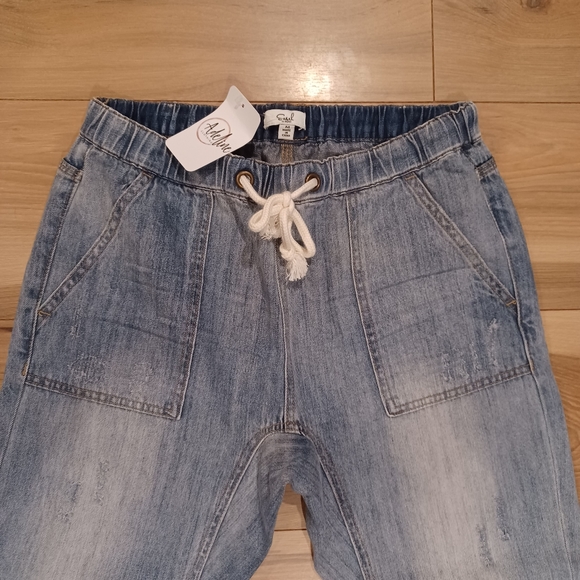 🌸 NWT Easel Denim Joggers - Picture 3 of 10